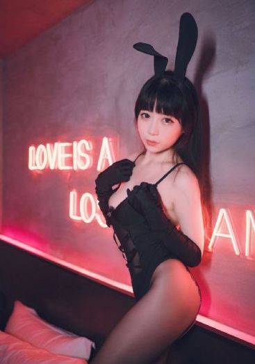年轻的保姆5完整版中字_1080高清视频观看