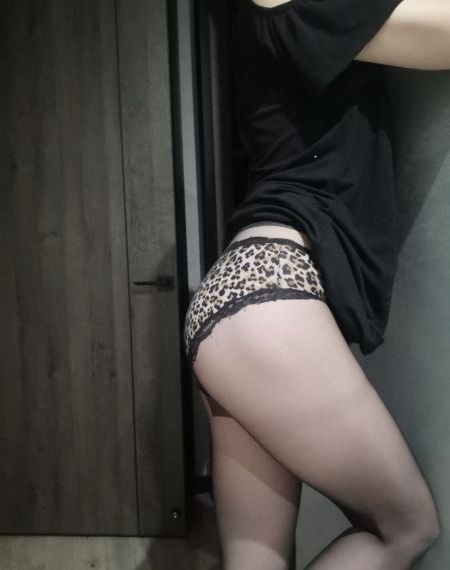黄大色黄女片18第一次_4K免费播放