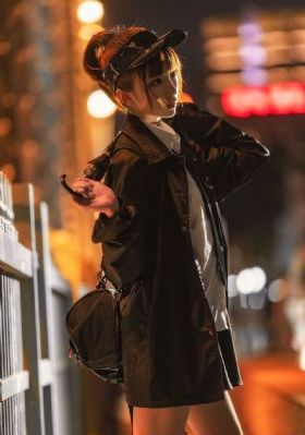 相亲对象是自己学生动漫_1080电影在线观看