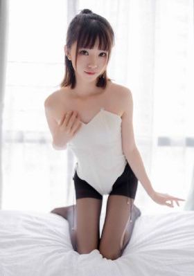 商务旅行戴绿帽女老板同房_4K高清视频观看