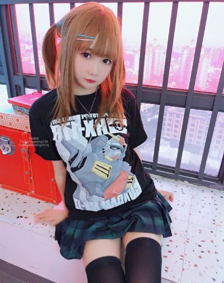 免费观看美女隐私部位_中文字幕在线观看