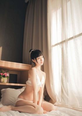 插曲视频免费高清观看中文版_1080P高清电影在线