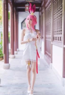 情趣店娇妻被调教嗯啊视频_HD高清完整电影